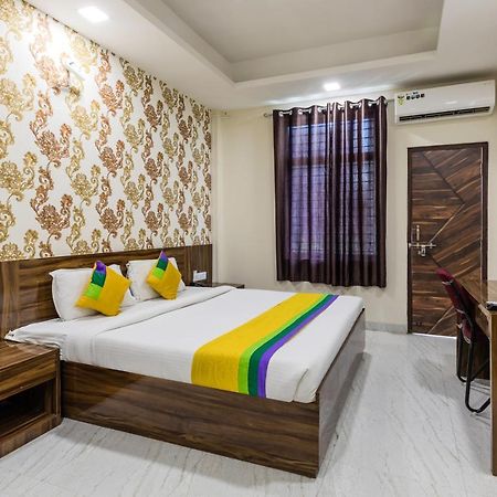 Hotel Treebo Trip Namaste à Indore Extérieur photo