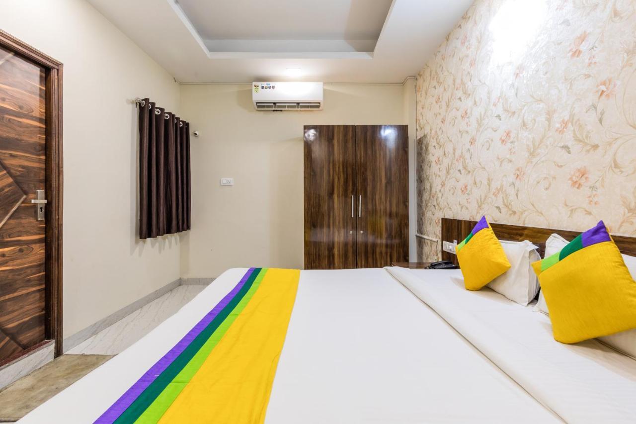 Hotel Treebo Trip Namaste à Indore Extérieur photo