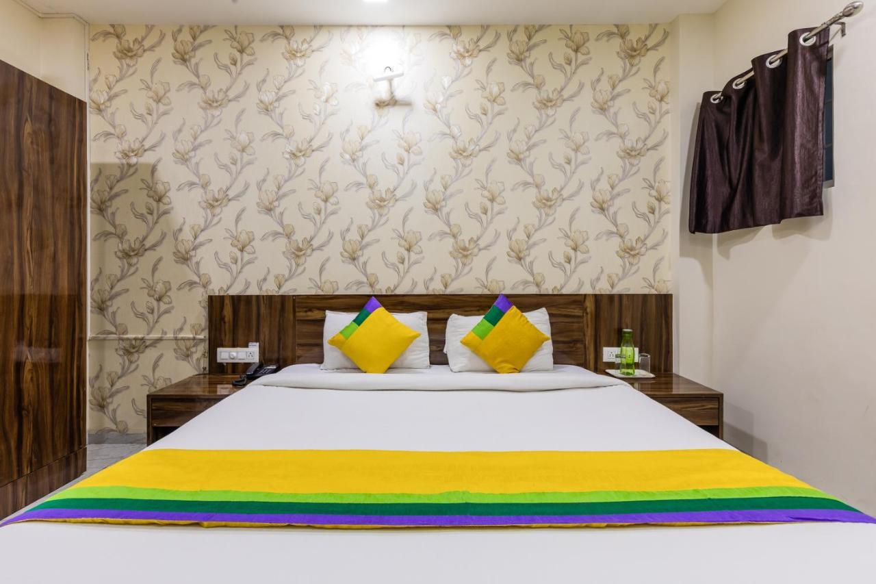 Hotel Treebo Trip Namaste à Indore Extérieur photo