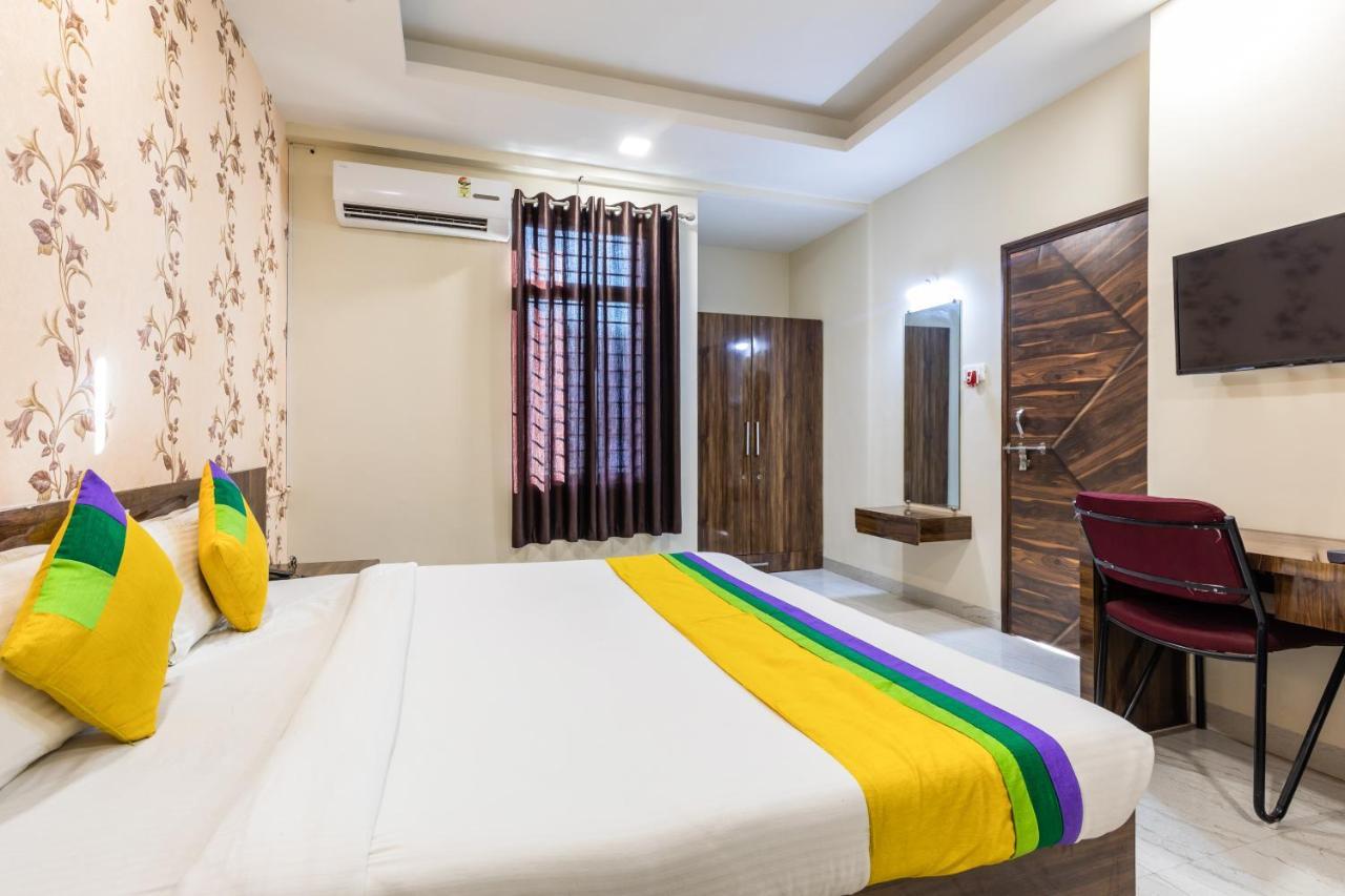 Hotel Treebo Trip Namaste à Indore Extérieur photo