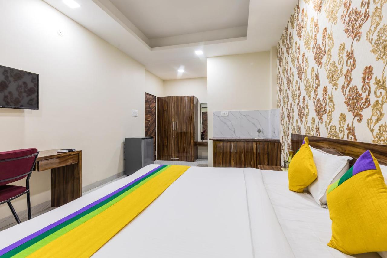 Hotel Treebo Trip Namaste à Indore Extérieur photo